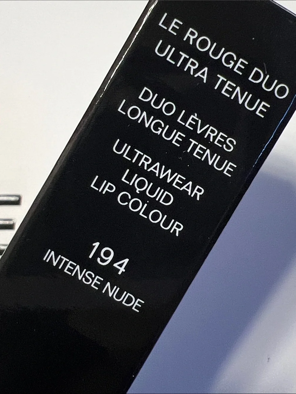 CHANEL Le Rouge Duo 194 Intense Nude